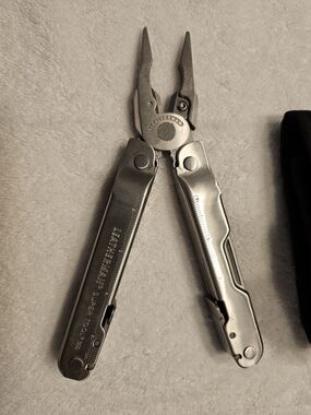 Leatherman Supertool 300 Multi-Tool